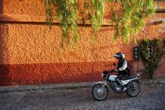 motociclista, San Miguel de Allende